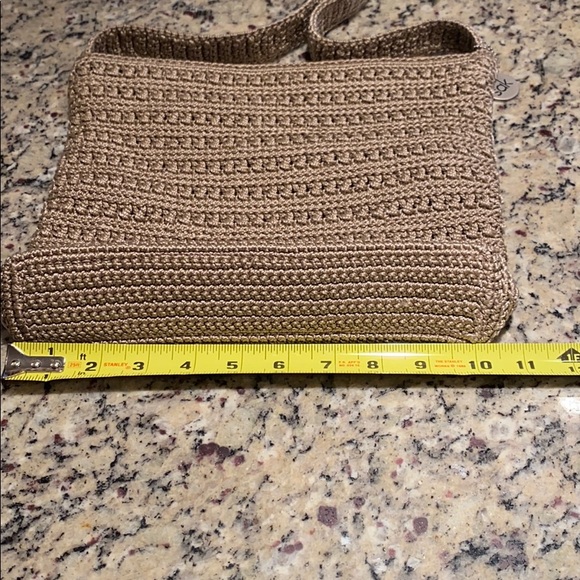 22:07 - The Sak Crochet Handbag - Picture 3 of 15